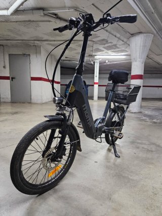 Bicicleta eléctrica Moma plegable
