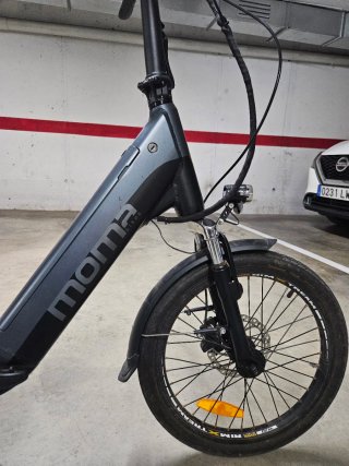 Bicicleta eléctrica Moma plegable