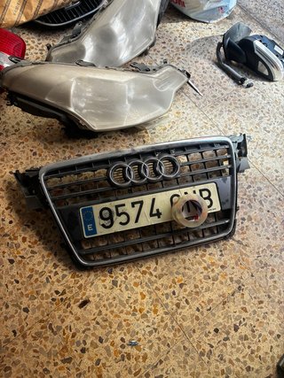 Rejilla delantera Audi A3