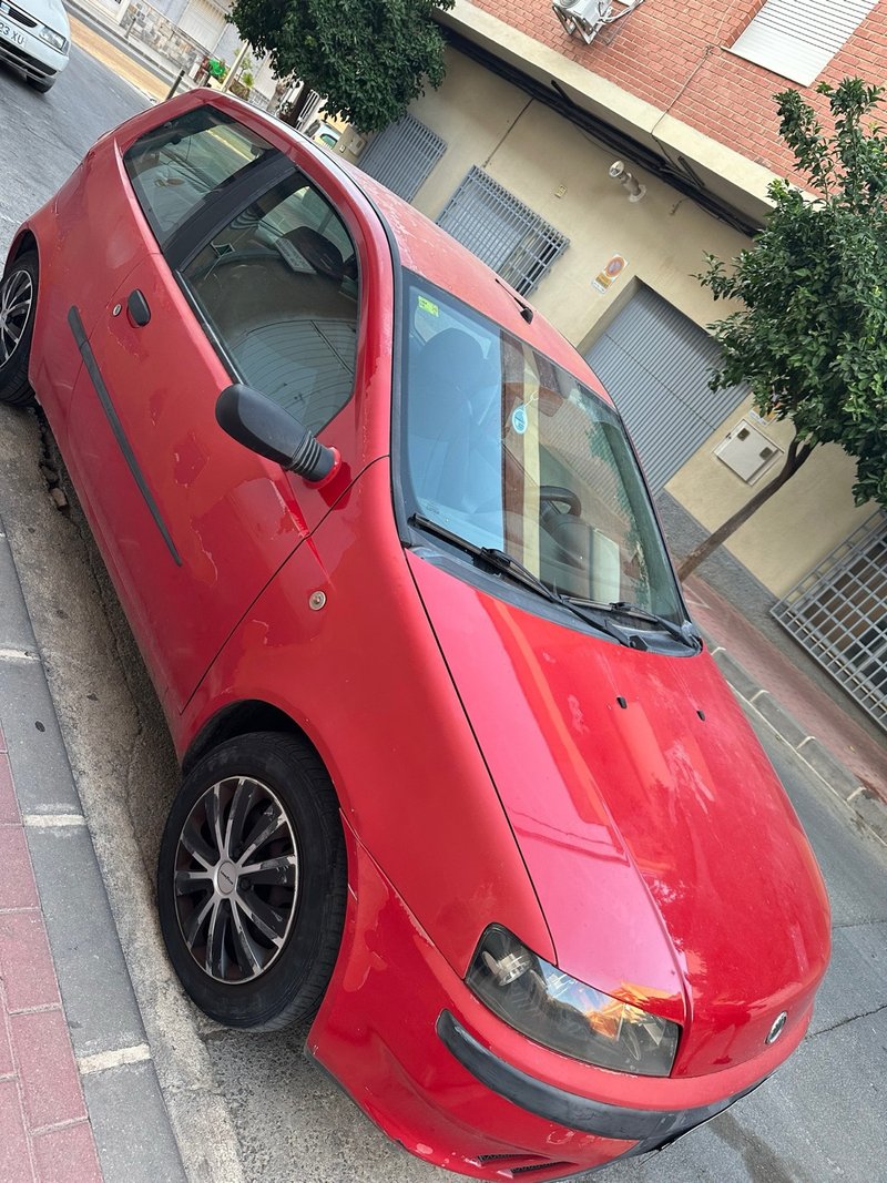 FIAT Punto 2001 - foto 1