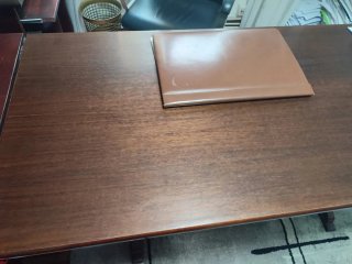 Mesa escritorio madera maciza despacho