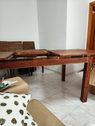 Mesa comedor madera maciza