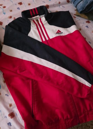 Chaqueta Adidas Vintage Roja y Negra