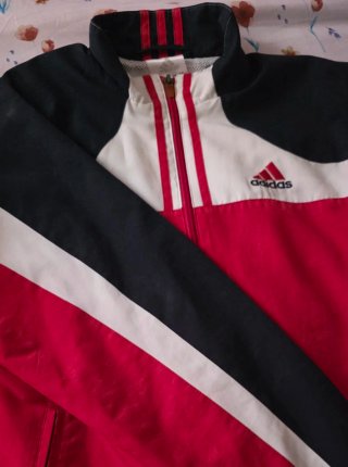 Chaqueta Adidas Vintage Roja y Negra