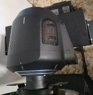 Cockpit Acero + Volante Thrustmaster tgt 2