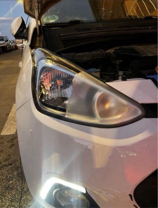 Pulido y Restauracion de Faros de coche a domicili