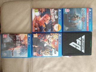 PS4 + Mando + 5 Juegos