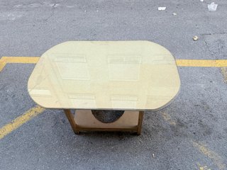 Tavolo da pranzo in vetro e legno