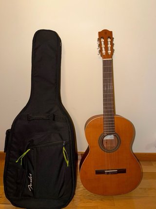 Guitarra Española Clásica Marca Alhambra Z-nature