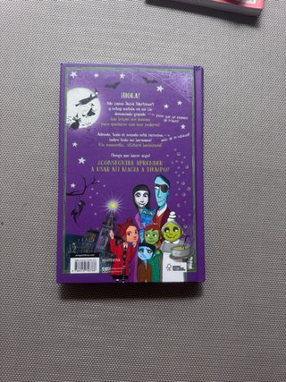 Libros Julia y Los Mortimort 1 y 2.