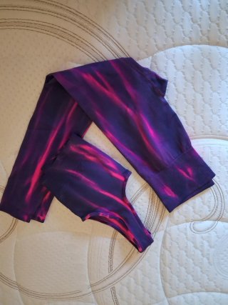 Tuta sportiva donna viola e fucsia