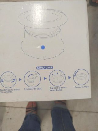 Cubo sanitario ajustable