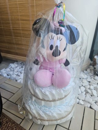 Tarta de pañales Minnie Mouse