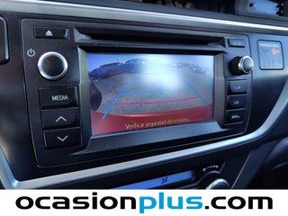 Toyota Auris 90D Feel! 66 kW (90 CV)