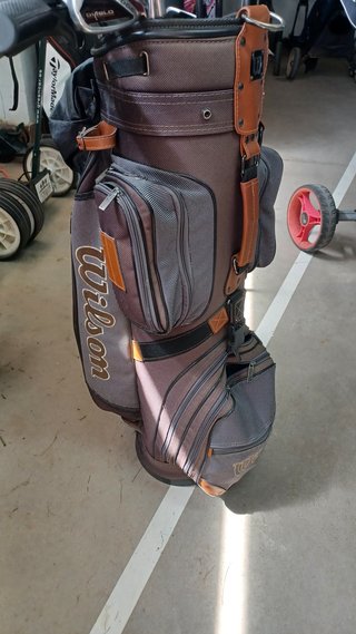 Bolsa de golf Wilson marrón
