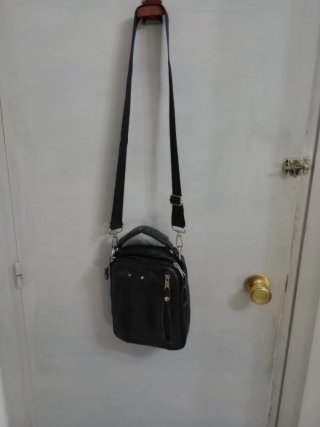 Bolso Cuero Genuino Mano y Hombro Negro