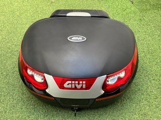 Maleta para moto Givi E55 Maxia3
