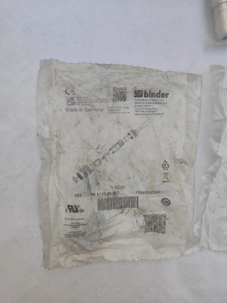 Conector Binder Serie 423 IP67 6 PINES