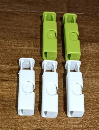 Set 3 Tira Tubetti Dentifricio + 3 Clip