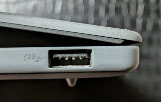 Asus Zenbook 14 OLED Snapdragon