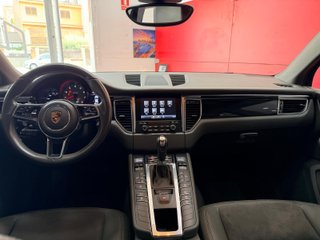 PORSCHE Macan Macan S