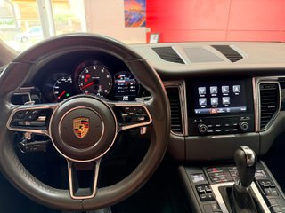 PORSCHE Macan Macan S