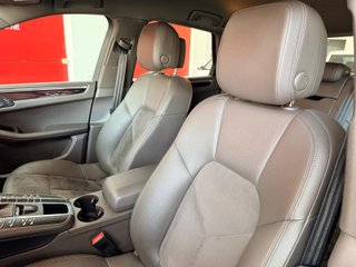 PORSCHE Macan Macan S