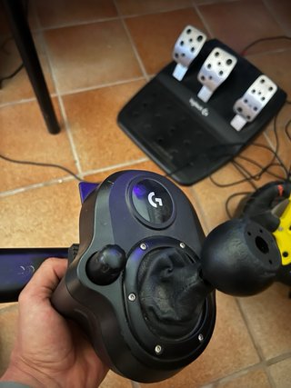 Logitech G29 con Palanca de Cambios