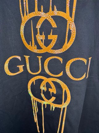 Camiseta Gucci Negra Logo Dripping