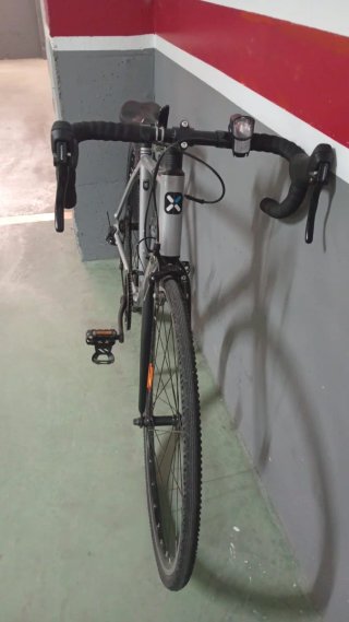 Bicicleta Triban 100 Talla M (Carretera / Urbana )