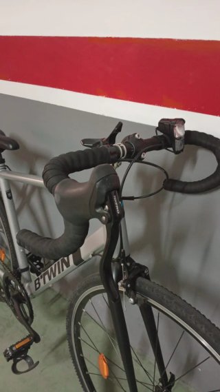 Bicicleta Triban 100 Talla M (Carretera / Urbana )