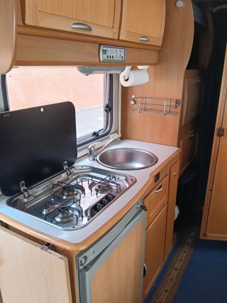Autocaravana McLouis 690