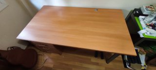Escritorio madera y metal