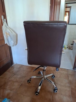 Silla de oficina giratoria