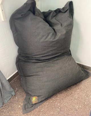 Cojín Puff muy comodo para interiores y exteriores