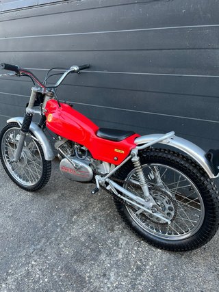Montesa Cota 25 Trial Roja