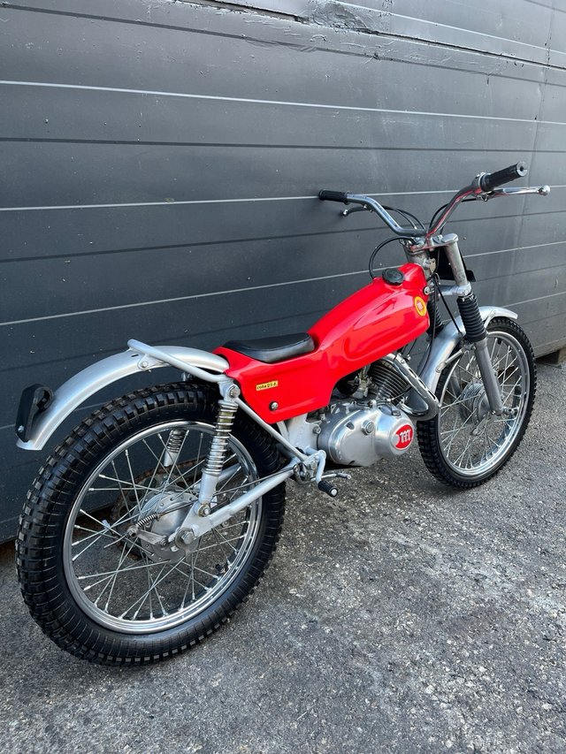 Montesa Cota 25 Trial Roja