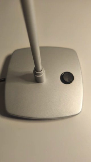 Lámpara LED de escritorio moderna