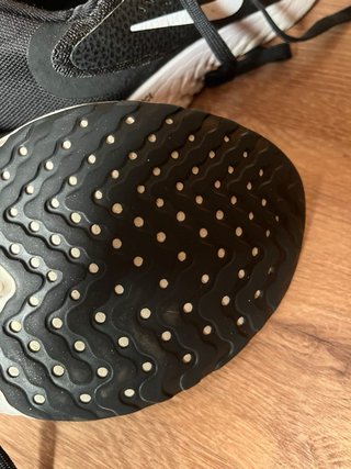 Zapatillas Nike Negras y Blancas