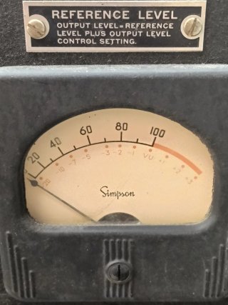 Amplificador Vintage Peer Inc. Años 50