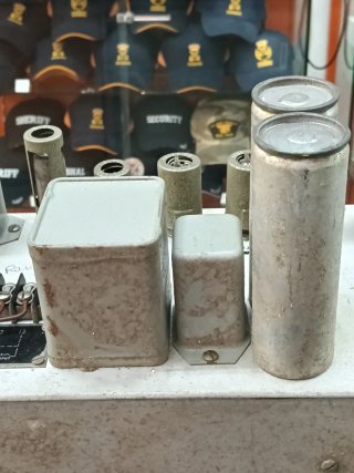 Amplificador Vintage Peer Inc. Años 50