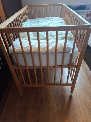 Cuna de madera Ikea