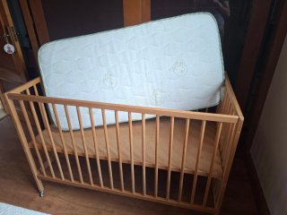 Cuna de madera Ikea