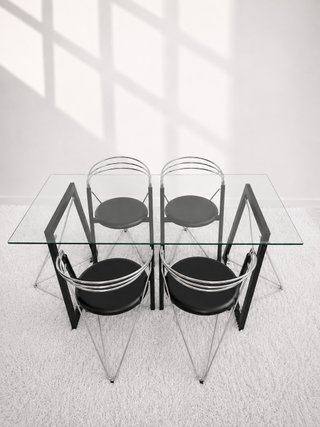 MESA COMEDOR POSTMODERNA. ITALIA 80s