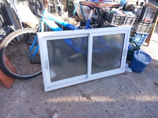 Ventana corredera blanca 2 hojas 66x115