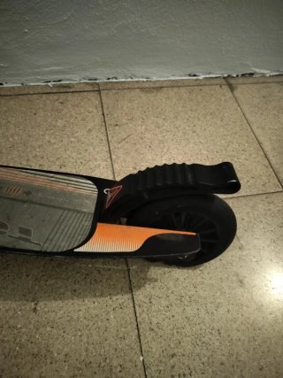 Patinete Negro