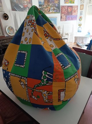 Puff infantil jirafa pera y cuadrado