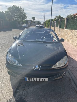 Peugeot 207 2002