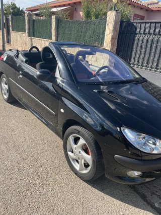 Peugeot 207 2002