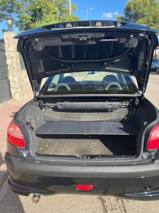Peugeot 207 2002